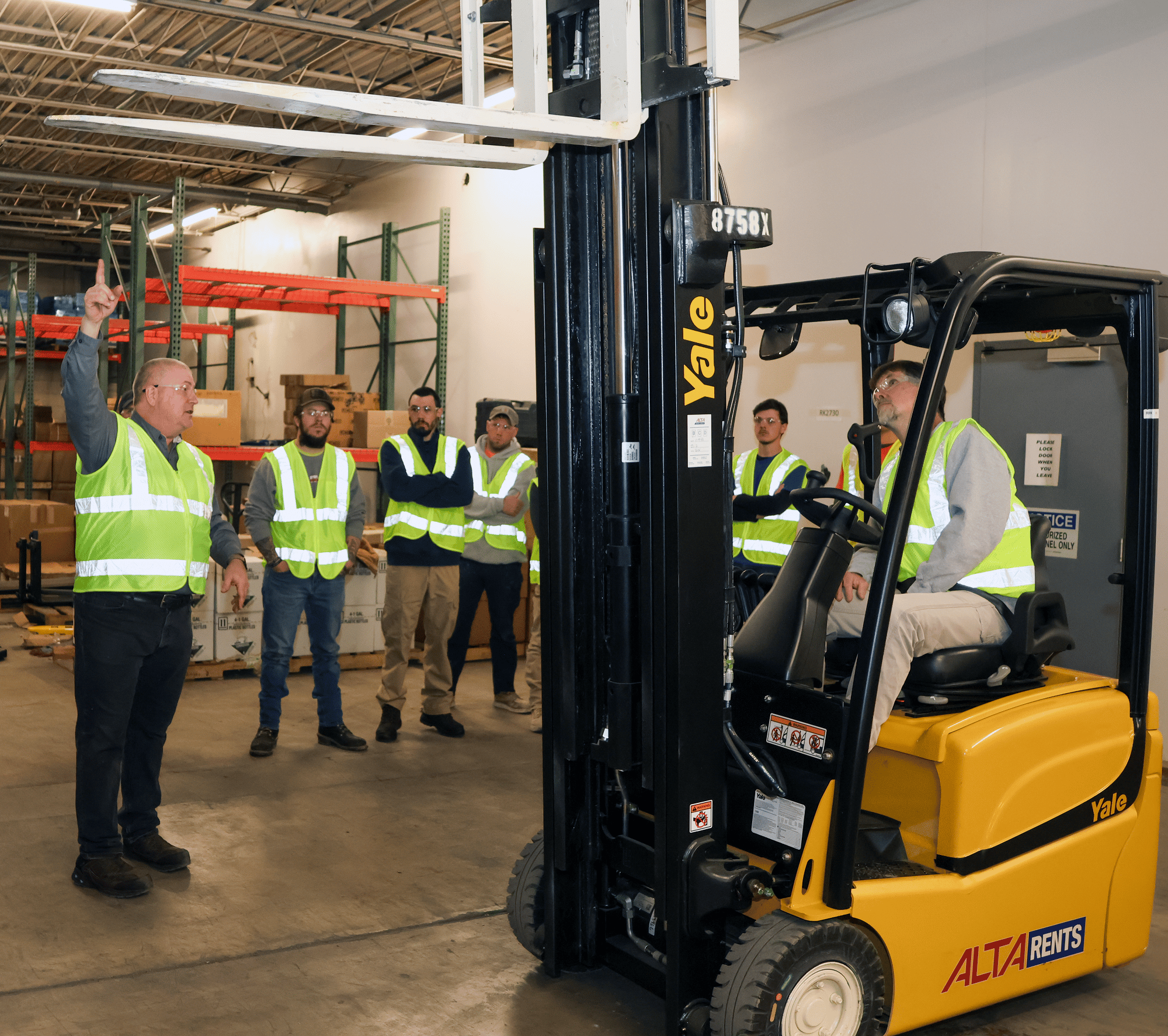 Forklift operatörlük eğitimi